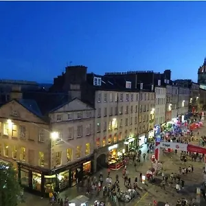 Royal Mile View Apartment