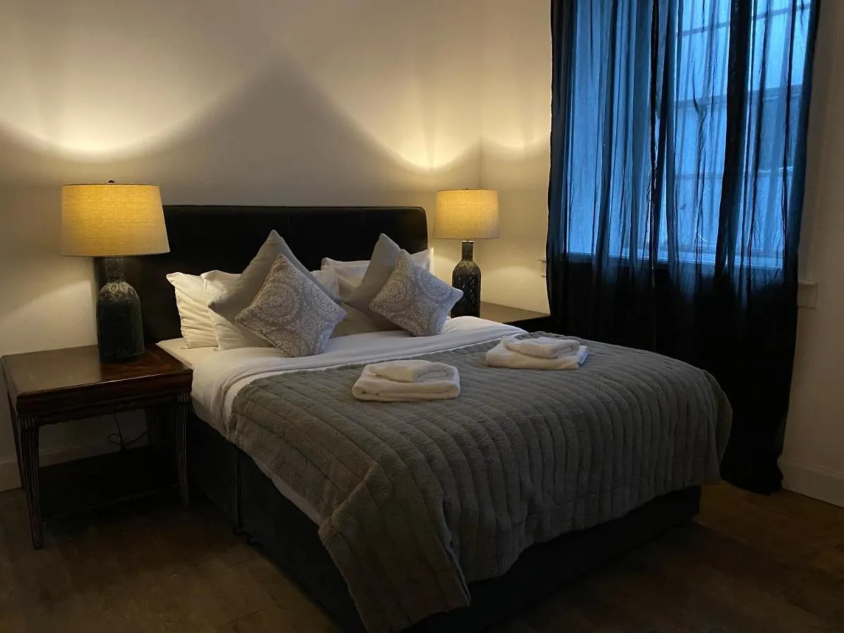 Queen Street Boutique Suites Edinburgh 5*,  Großbritannien